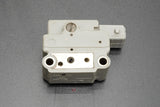Audi 80 90 Coupe B3 B4 100 C3 Druckregler Drucksteller BOSCH 2437020005 651