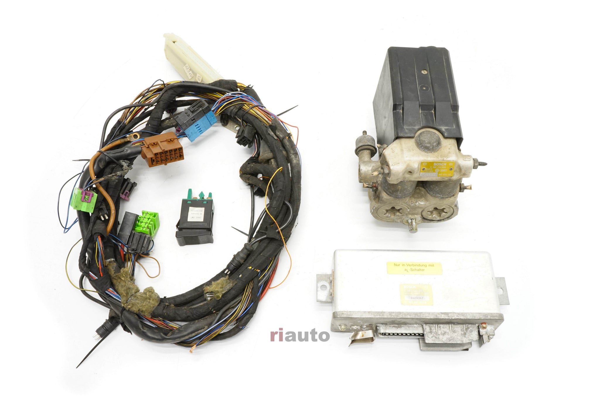 Audi 80 90 B3 Typ89 Quattro ABS with harness 857614111 857907379B